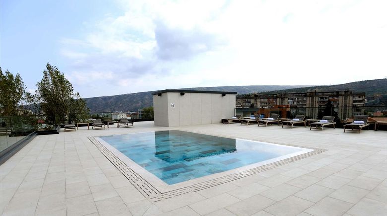 <b>Novotel Tbilisi Center Pool</b>. Images powered by <a href="https://iceportal.shijigroup.com/" title="IcePortal" target="_blank">IcePortal</a>.