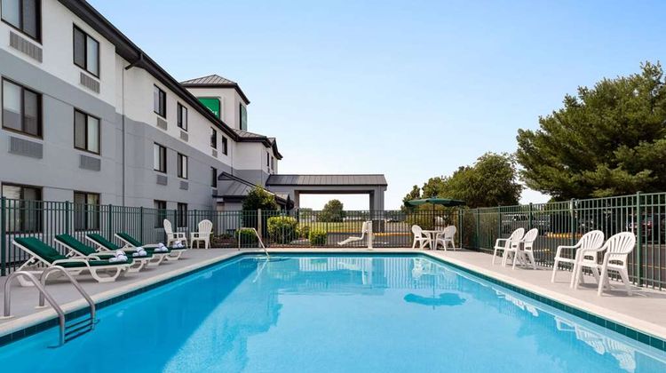 Wingate by Wyndham Salisbury Pool