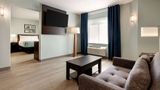 Wingate by Wyndham Salisbury Suite