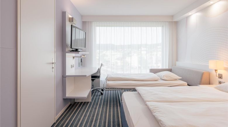 <b>Prize by Radisson, Zurich Affoltern Room</b>. Images powered by <a href="https://iceportal.shijigroup.com/" title="IcePortal" target="_blank">IcePortal</a>.