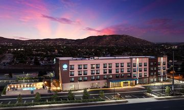 Tru by Hilton Norco Eastvale