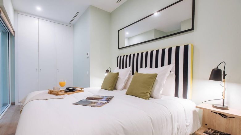 Sercotel Sevilla Guadalquivir Ascend Col Room. Images powered by <a href="https://iceportal.shijigroup.com" target="_blank" rel="noopener">Ice Portal</a>.