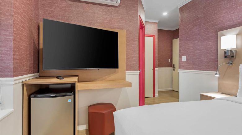 <b>Mayfair Hotel, Ascend Hotel Collection Room</b>. Images powered by <a href="https://iceportal.shijigroup.com/" title="IcePortal" target="_blank">IcePortal</a>.
