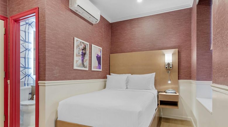 <b>Mayfair Hotel, Ascend Hotel Collection Room</b>. Images powered by <a href="https://iceportal.shijigroup.com/" title="IcePortal" target="_blank">IcePortal</a>.