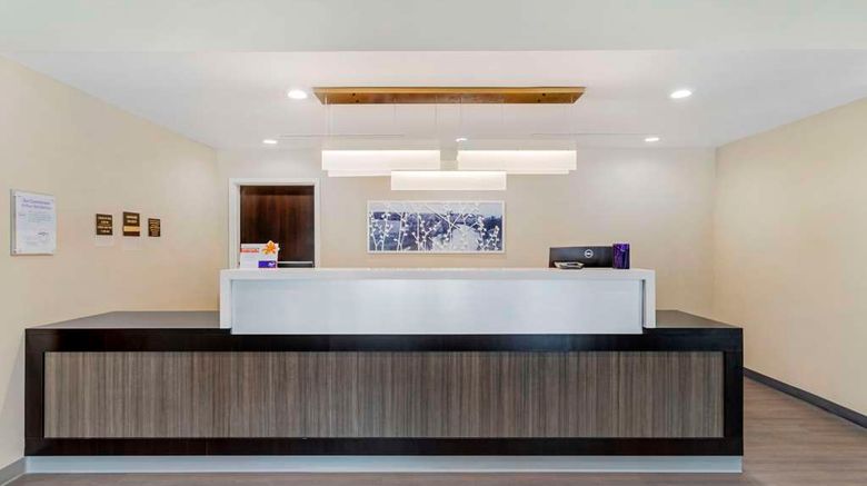 <b>Sleep Inn and Suites Liberty Lobby</b>. Images powered by <a href="https://iceportal.shijigroup.com/" title="IcePortal" target="_blank">IcePortal</a>.