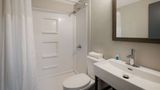 Suburban Studios Milwaukee Airport Room