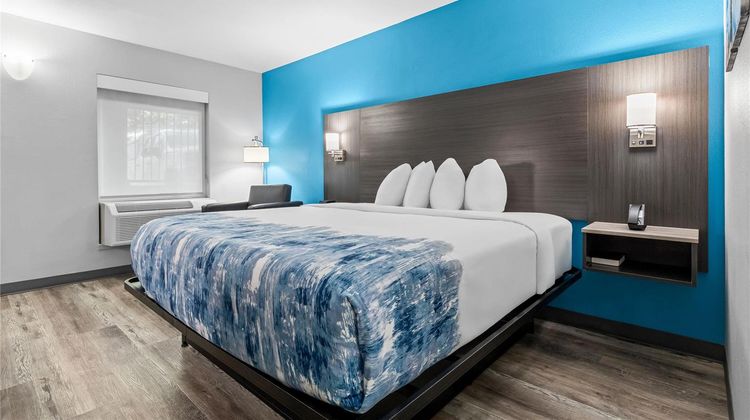 Baymont by Wyndham Branson Thousand Hill Suite