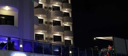 Hotel Sapphire Exterior
