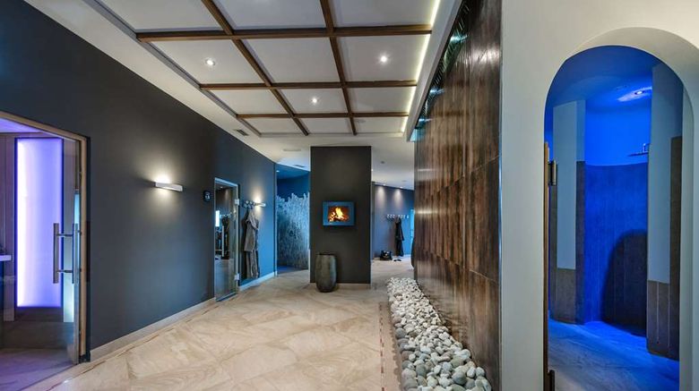 <b>Al Sole Hotel Beauty & Vital Spa</b>. Images powered by <a href="https://iceportal.shijigroup.com/" title="IcePortal" target="_blank">IcePortal</a>.