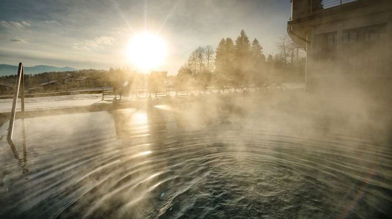 <b>Al Sole Hotel Beauty & Vital Pool</b>. Images powered by <a href="https://iceportal.shijigroup.com/" title="IcePortal" target="_blank">IcePortal</a>.