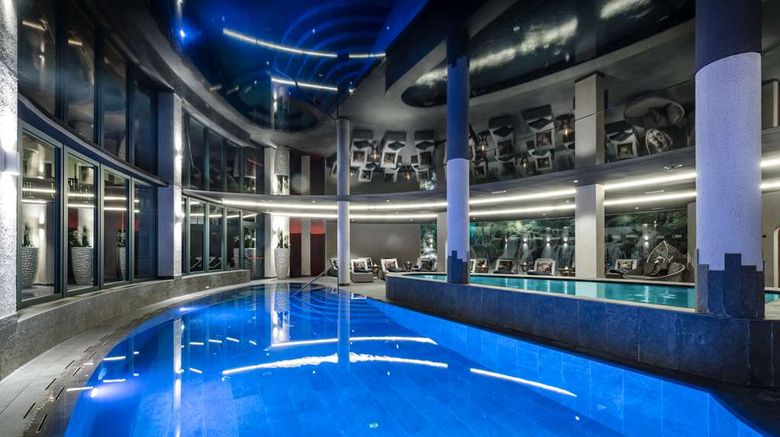 <b>Al Sole Hotel Beauty & Vital Pool</b>. Images powered by <a href="https://iceportal.shijigroup.com/" title="IcePortal" target="_blank">IcePortal</a>.