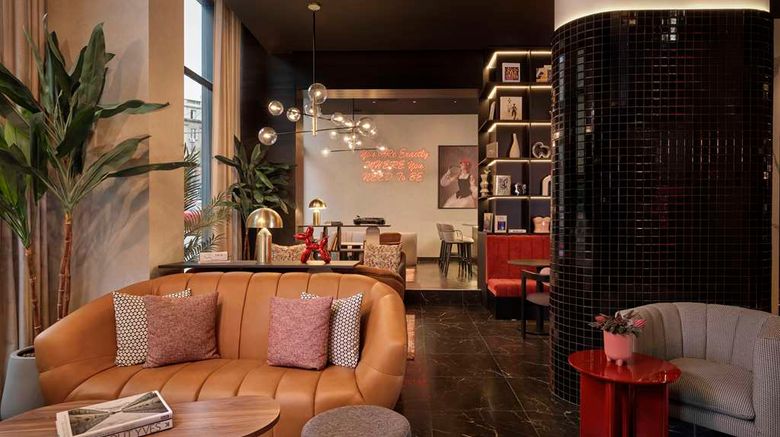 <b>Radisson Red Belgrade Lobby</b>. Images powered by <a href="https://iceportal.shijigroup.com/" title="IcePortal" target="_blank">IcePortal</a>.