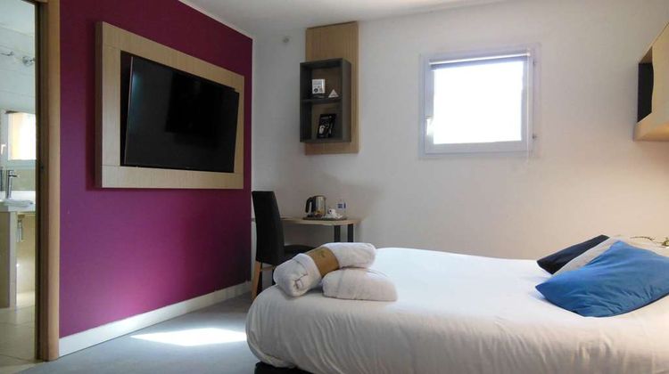 Hotel Balladins Martigues Istre Room