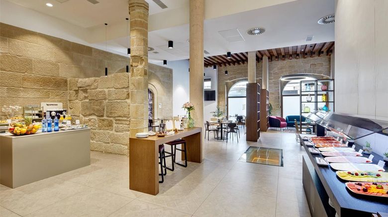<b>Sercotel Calle Mayor, Ascend Hotel Coll. Restaurant</b>. Images powered by <a href="https://iceportal.shijigroup.com/" title="IcePortal" target="_blank">IcePortal</a>.