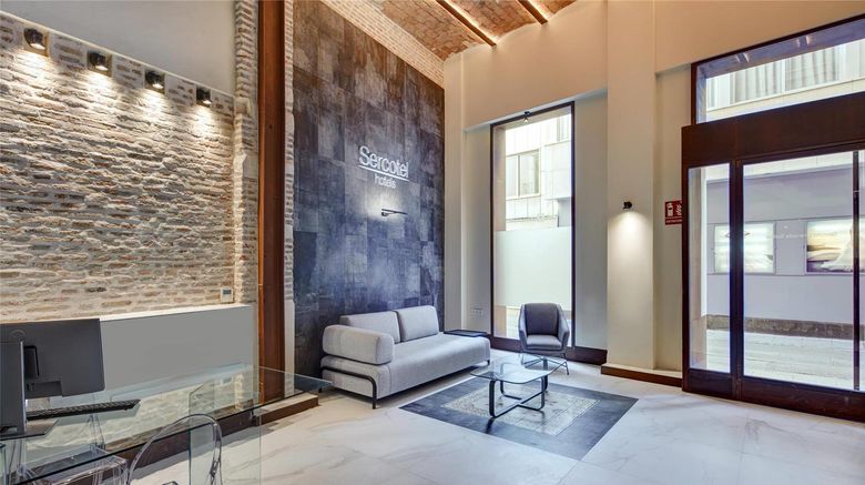 <b>Sercotel Granada Suites Ascend Coll Lobby</b>. Images powered by <a href="https://iceportal.shijigroup.com/" title="IcePortal" target="_blank">IcePortal</a>.