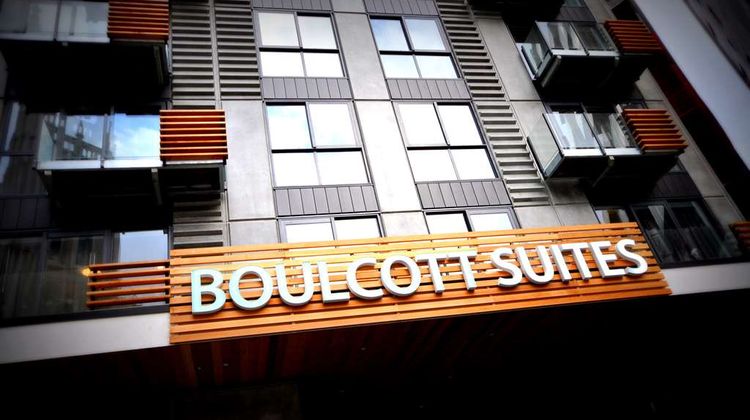 Boulcott Suites Exterior