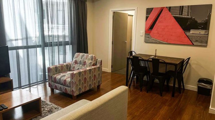Boulcott Suites Suite