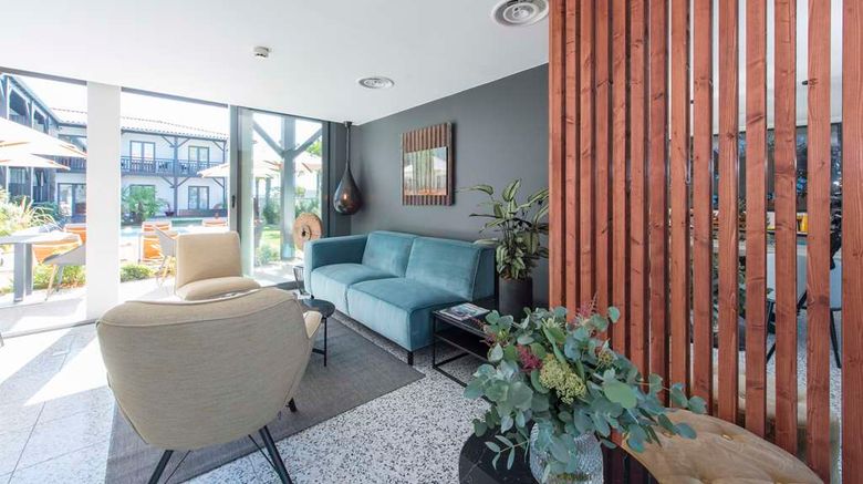 LAnderenis Boutique Hotel Lobby. Images powered by <a href="https://iceportal.shijigroup.com" target="_blank" rel="noopener">Ice Portal</a>.