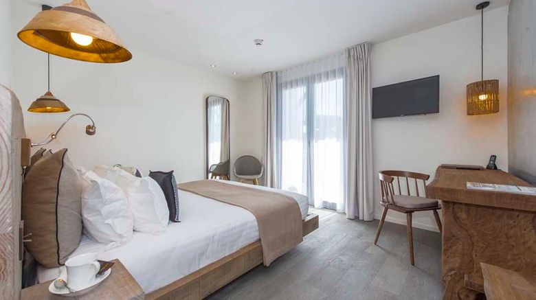 <b>L'Anderenis Boutique Hotel Room</b>. Images powered by <a href="https://iceportal.shijigroup.com/" title="IcePortal" target="_blank">IcePortal</a>.