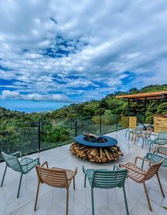 Cloud Forest Lodge