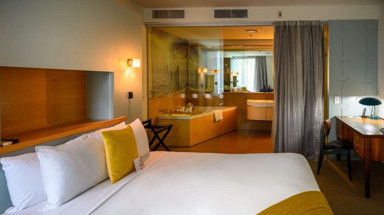 Ohtel Room