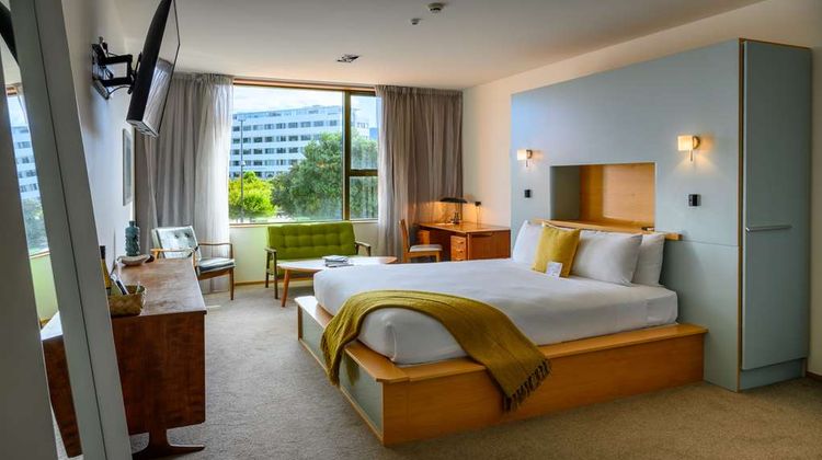 Ohtel Room