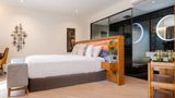 Ohtel Auckland Room