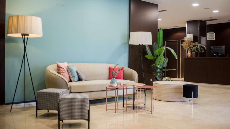 <b>Hotel Agustinos Lobby</b>. Images powered by <a href="https://iceportal.shijigroup.com/" title="IcePortal" target="_blank">IcePortal</a>.
