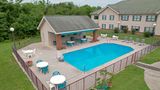 <b>All Season Suites Pool</b>. Images powered by <a href="https://iceportal.shijigroup.com/" title="IcePortal" target="_blank">IcePortal</a>.
