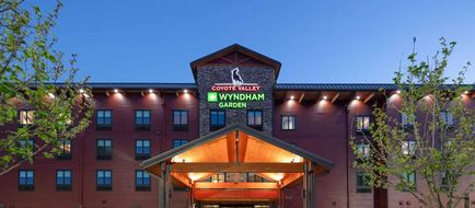 Wyndham Garden Redwood Valley Exterior