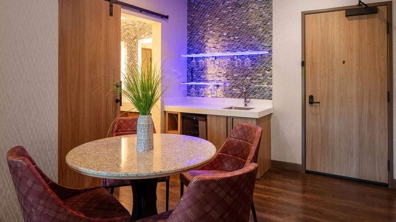 <b>Wyndham Garden Redwood Valley Suite</b>. Images powered by <a href="https://iceportal.shijigroup.com/" title="IcePortal" target="_blank">IcePortal</a>.