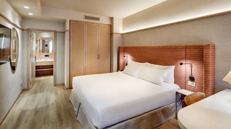 <b>Sercotel Pozuelo Suite</b>. Images powered by <a href="https://iceportal.shijigroup.com/" title="IcePortal" target="_blank">IcePortal</a>.