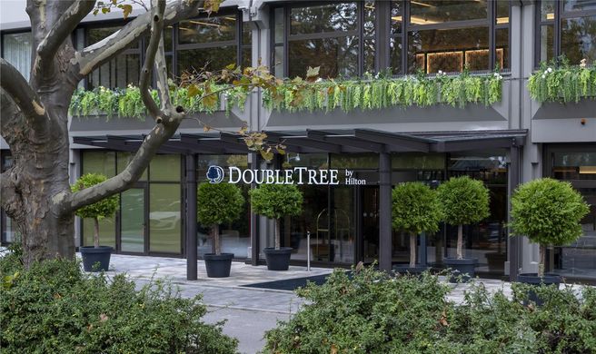 DoubleTree by Hilton Berlin Ku'damm Exterior