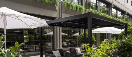 DoubleTree by Hilton Berlin Ku'damm Exterior