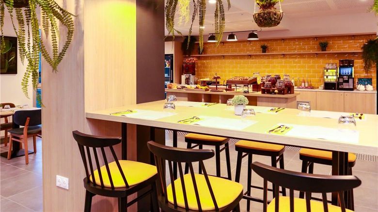 <b>Odalys City Angers Centre Gare Restaurant</b>. Images powered by <a href="https://iceportal.shijigroup.com/" title="IcePortal" target="_blank">IcePortal</a>.