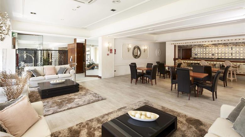 <b>Sercotel President, Ascend Hotel Coll Restaurant</b>. Images powered by <a href="https://iceportal.shijigroup.com/" title="IcePortal" target="_blank">IcePortal</a>.