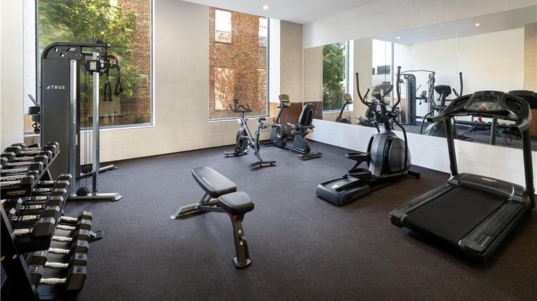 <b>DoubleTree by Hilton Long Island City Health</b>. Images powered by <a href="https://iceportal.shijigroup.com/" title="IcePortal" target="_blank">IcePortal</a>.