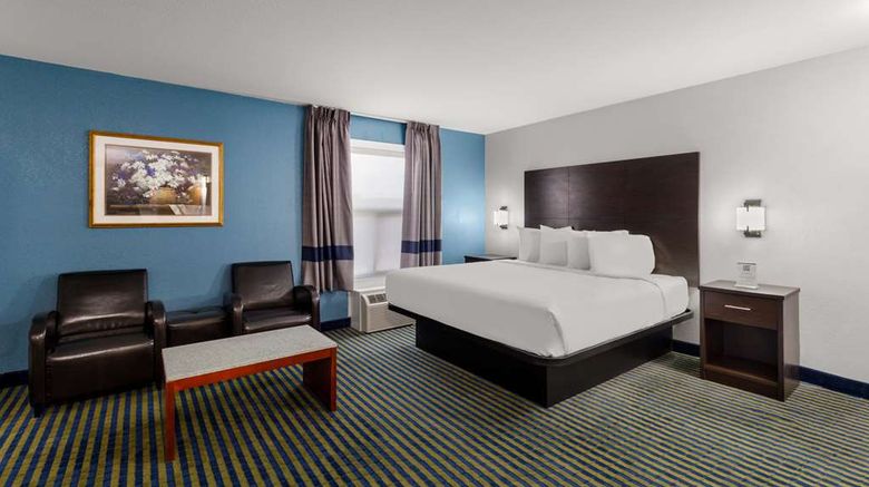 <b>SureStay Plus by Best Western Brooks Suite</b>. Images powered by <a href="https://iceportal.shijigroup.com/" title="IcePortal" target="_blank">IcePortal</a>.