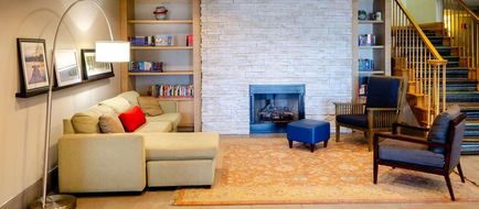 Country Inn & Suites Tuscaloosa Lobby