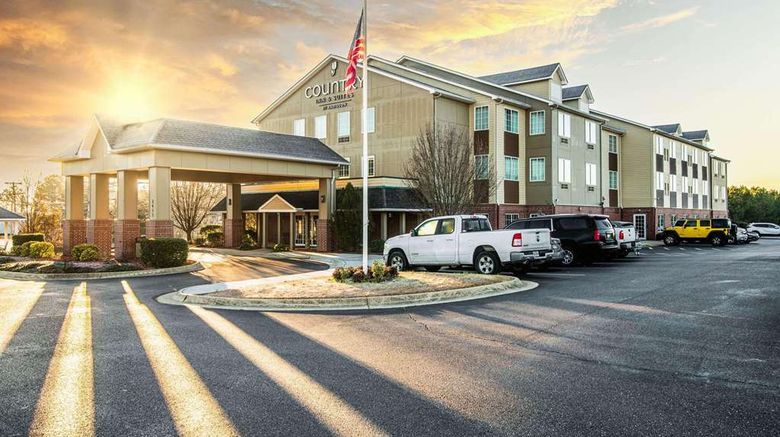Country Inn  and  Suites El Dorado Exterior. Images powered by <a href="https://iceportal.shijigroup.com" target="_blank" rel="noopener">Ice Portal</a>.