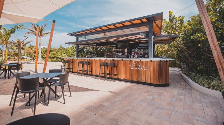 <b>Radisson Blu Aruba Restaurant</b>. Images powered by <a href="https://iceportal.shijigroup.com/" title="IcePortal" target="_blank">IcePortal</a>.