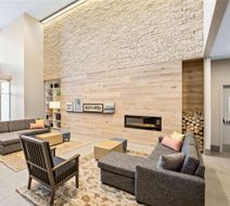 Country Inn & Suites Flagstaff Downtown Lobby
