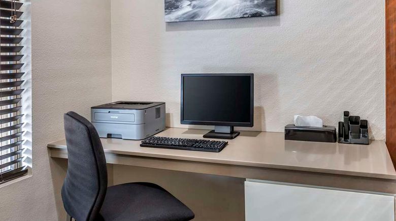 <b>Country Inn & Suites by Radisson Other</b>. Images powered by <a href="https://iceportal.shijigroup.com/" title="IcePortal" target="_blank">IcePortal</a>.