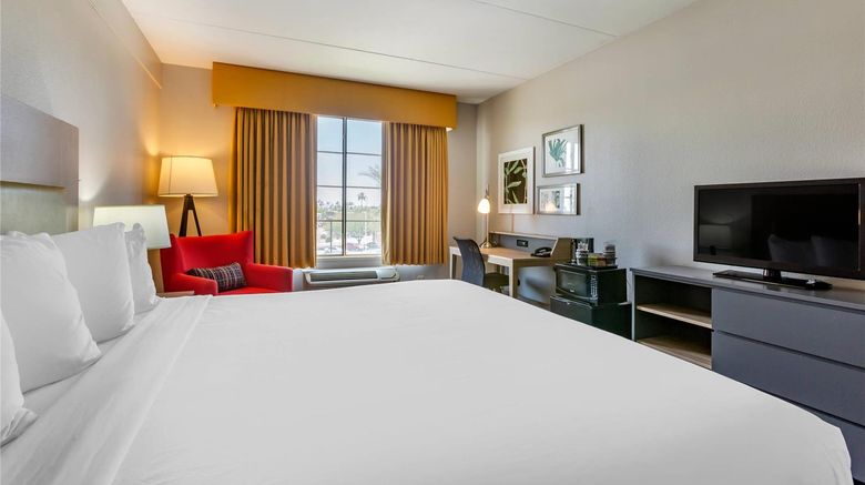 <b>Country Inn & Suites by Radisson Room</b>. Images powered by <a href="https://iceportal.shijigroup.com/" title="IcePortal" target="_blank">IcePortal</a>.