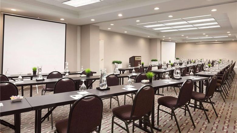 <b>Radisson Hotel Phoenix Airport Meeting</b>. Images powered by <a href="https://iceportal.shijigroup.com/" title="IcePortal" target="_blank">IcePortal</a>.