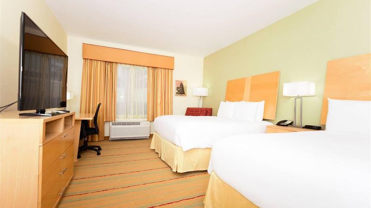 Radisson Hotel Yuma Room