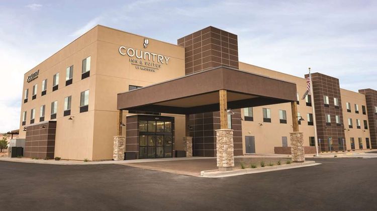 Country Inn & Suites by Radisson Page AZ Exterior