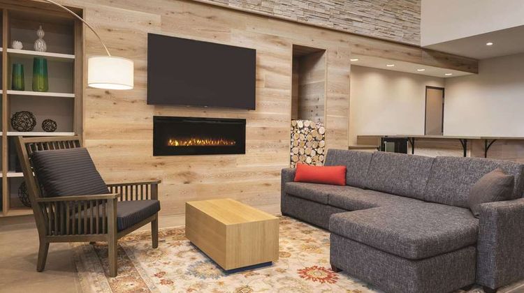 Country Inn & Suites by Radisson Page AZ Lobby