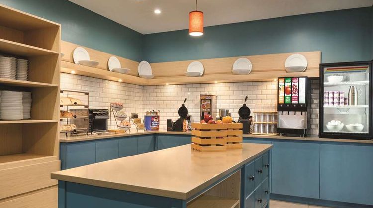 Country Inn & Suites by Radisson Page AZ Restaurant
