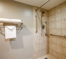 Country Inn & Suites Phoenix Airport Room